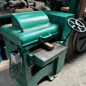 Desengrosso Invicta com Rolete Quadrado e Motor Trifásico – Níalep Coqueiral-MG